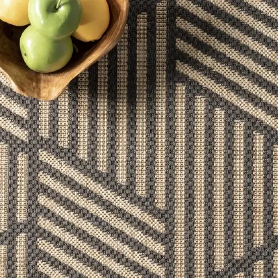 nuLOOM Leona Modern Geometric Indoor and Outdoor Area Rug image {5}