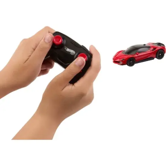 Hot Wheels 1:64 Ferrari SF90 Stradale Assetto Fiorano Battery Powered Remote Control Car image {2}