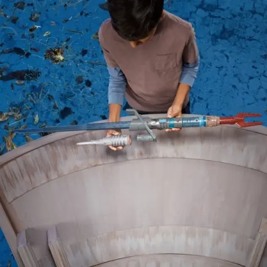 Star Wars Lightsaber Forge Ultimate Mandalorian Masterworks Set image {6}