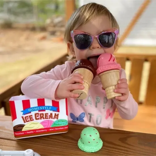 Melissa & Doug Scoop and Stack Ice Cream Cone Magnetic Pretend Play Set image {5}