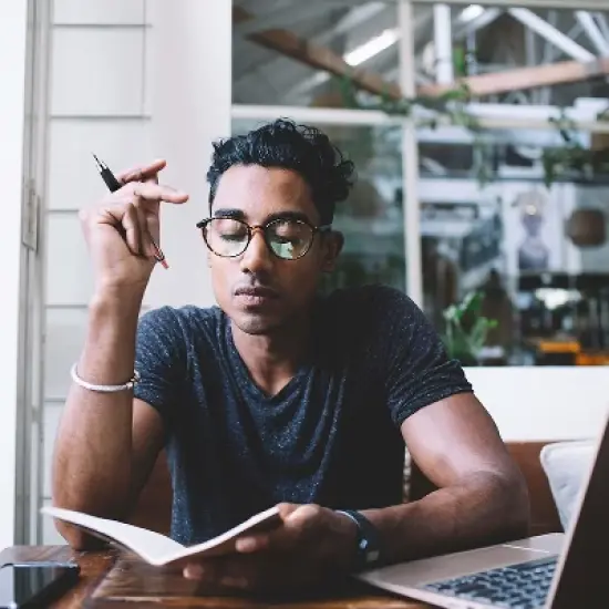 uni-ball 207 Retractable Gel Pens Ultra Micro Point Blue Ink 1027468 image {5}