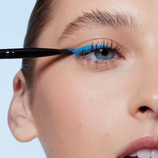 e.l.f. Wing It Liner Makeup Brush image {4}