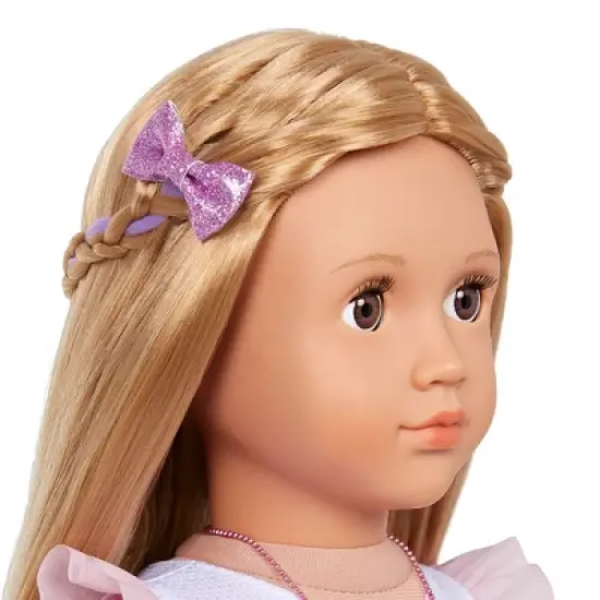 Our Generation Fashion Starter Kit in Gift Box Thea with Mix & Match Outfits & Accessories 18" Fashion Doll image {7}