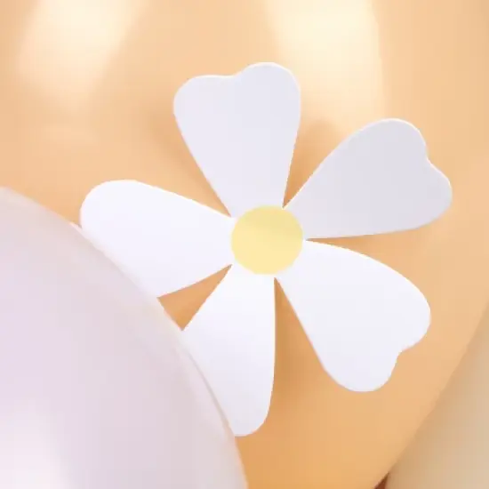 Meri Meri Pastel Daisy Balloon Garland image {3}