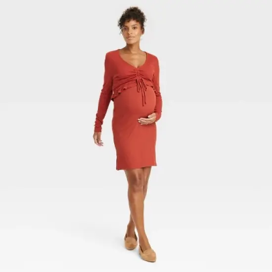 Cropped Ruffle Maternity Coordinate Set - Isabel Maternity by Ingrid & Isabel&trade; image {4}