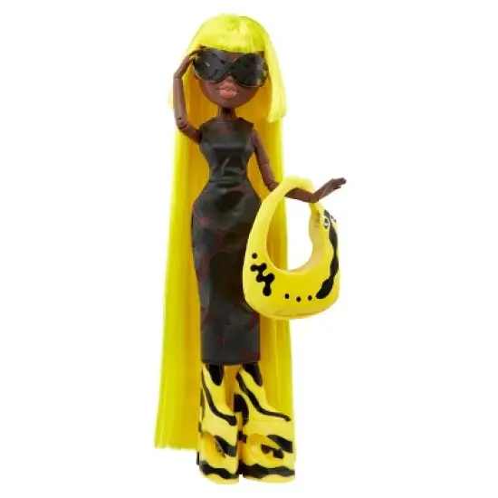 Bratz x Mowalola Special Edition Designer Felicia Fashion Doll image {3}