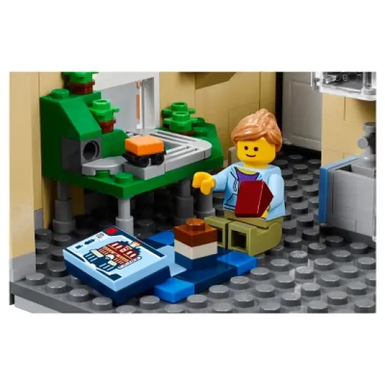 LEGO Creator Expert Assembly Square 10255 image {11}