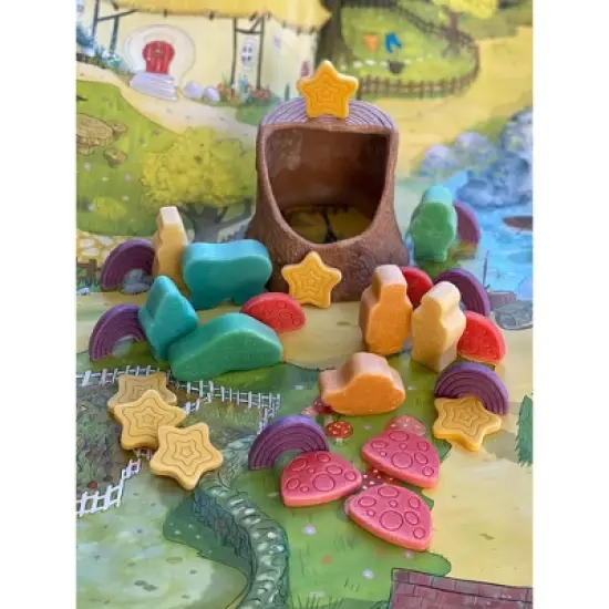 Yellow Door Scenery Stones &ndash; Fairy Tale Play, Set of 18 image {4}