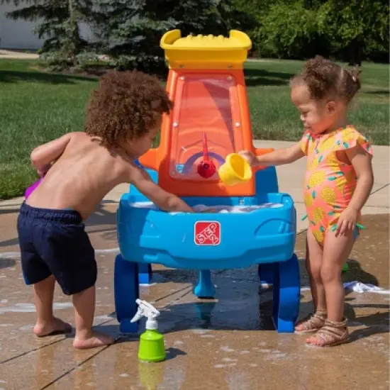 Step2 Car Wash Splash Center Water Table image {2}