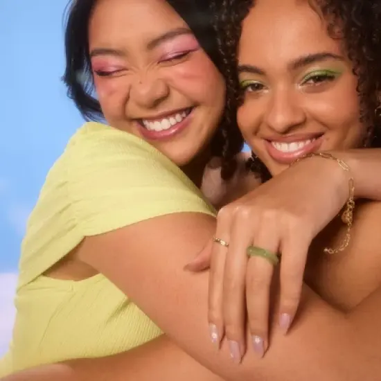 DAISE Love Me Bath Bomb - Flower Power - 3oz image {3}