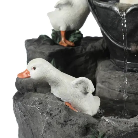 LuxenHome Resin Farmhouse Duck Family Outdoor Patio Fountain Water Fountain image {11}