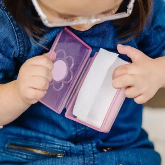 Melissa & Doug Mine to Love Doll Diaper Changing Set With Bag, Wipes, Accessories (7pc) image {6}