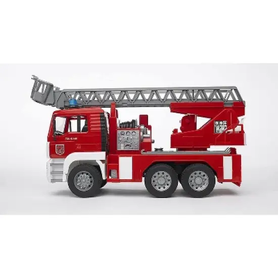 Bruder MAN Fire Engine with Water Pump and Light and Sound Module image {4}