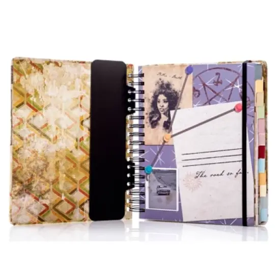 Undated Supernatural Spiral Planner Weekly - Con*Quest Journals image {4}