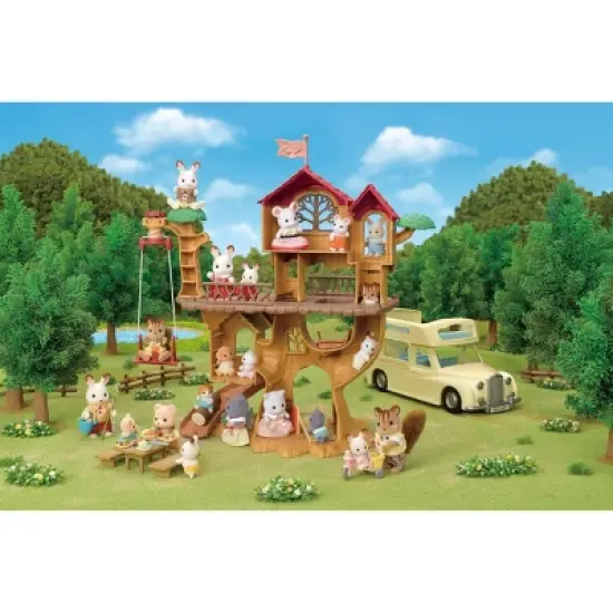 Calico Critters Adventure Tree House Gift Set image {3}