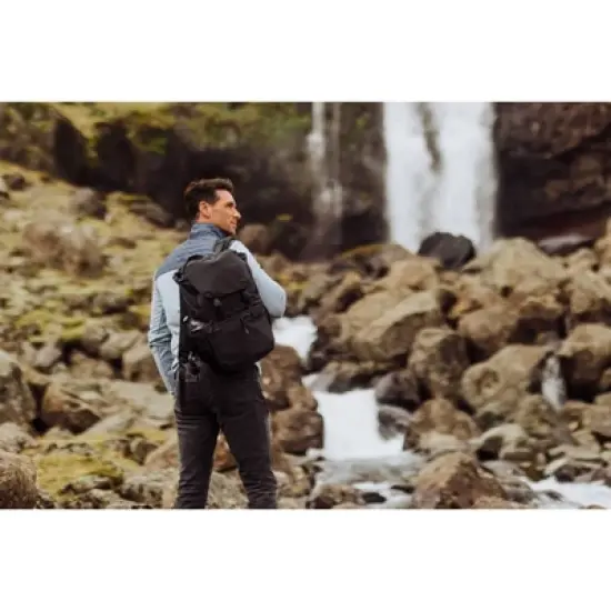 Picnic Time Tarana 12qt Cooler Backpack - Carbon Black image {8}