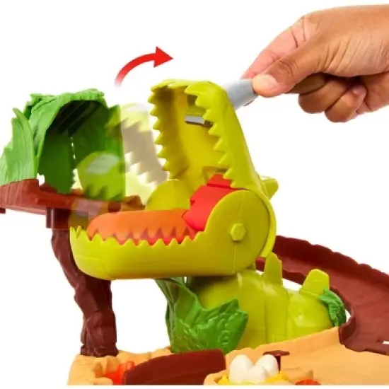 Disney Cars Dino Park Playset image {4}