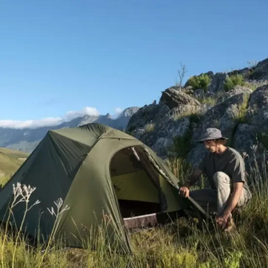 Naturehike Cloud-Up 3 Person Tent &ndash; Lightweight 3-Season Backpacking Tent, Free Standing Dome with Footprint, Waterproof for Camping & Hiking (Green) image {6}