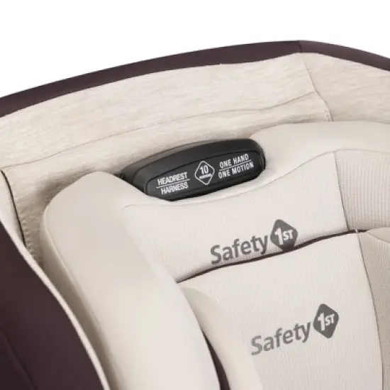 Safety 1st EverSlim All-in-One Convertible Car Seat image {9}