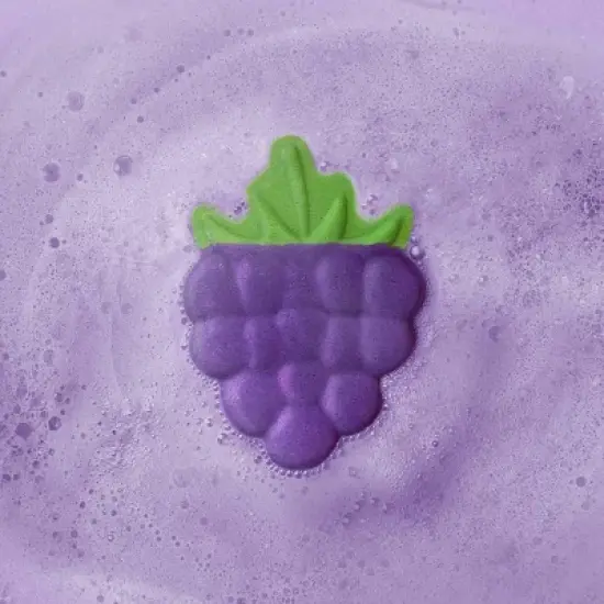 Beloved Candied Lilac & Blackberry Bath Bomb - 4.2oz image {4}