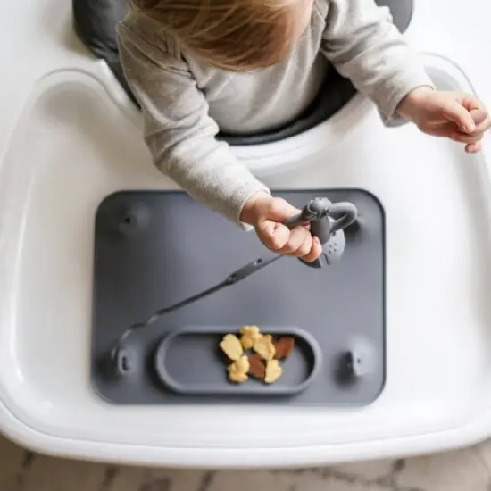 Busy Baby Silicone 2-in-1 Teether & Training Spoon image {4}