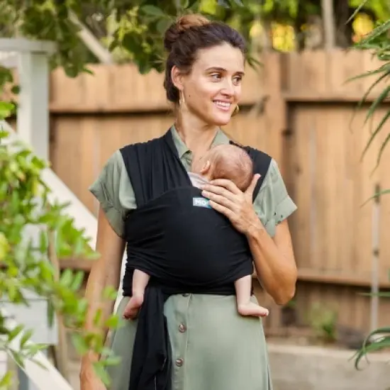 Moby Evolution Wrap Baby Carrier image {7}
