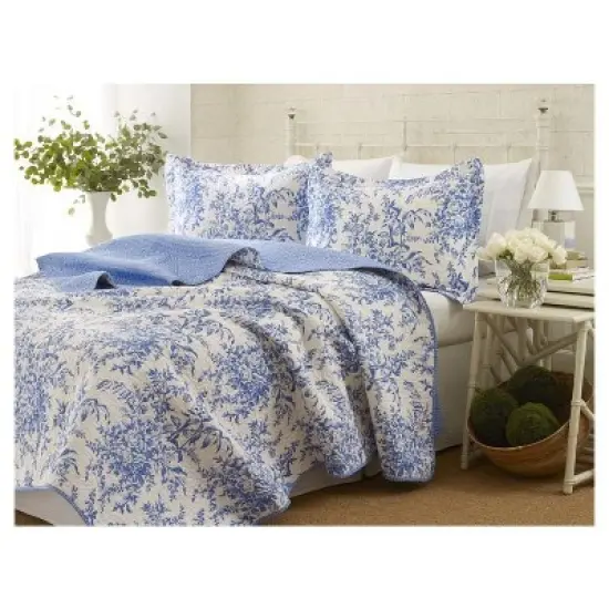 Bedford Quilt Set - Laura Ashley image {5}