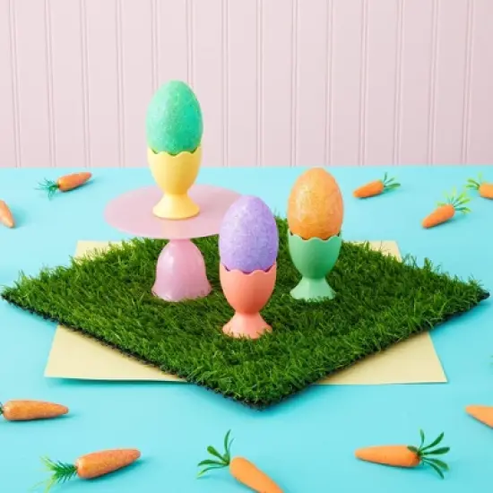 Juvale 4-Pack Artificial Grass Mat Squares, 12x12-Inch Fake Turf Tiles for Balcony, Patio, Outdoor Faux Placemats, DIY Crafts and Decorations, Green image {4}