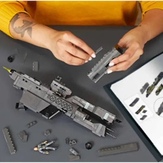 MEGA HALO UNSC Forward Unto Dawn Navy Ship Building Set - 680pcs image {1}