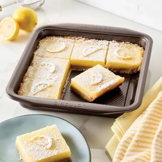 Circulon 9" Square Cake Pan Chocolate: Nonstick Aluminum Bakeware, Dishwasher-Safe, 9x9 Baking Dish image {5}