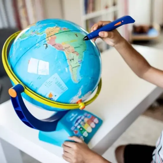 Educational Insights GeoSafari Jr. Talking Globe image {2}