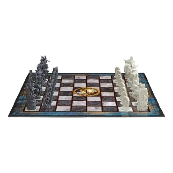 The Noble Collection Lord of the Rings Game Chess Set Battle for Middle-Earth image {2}