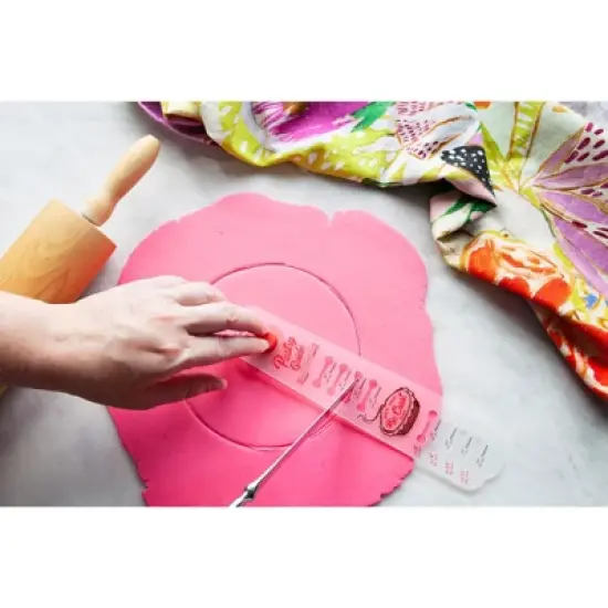 Talisman Designs Perfectly Round Pie Dough Cutting Pastry Guide image {4}