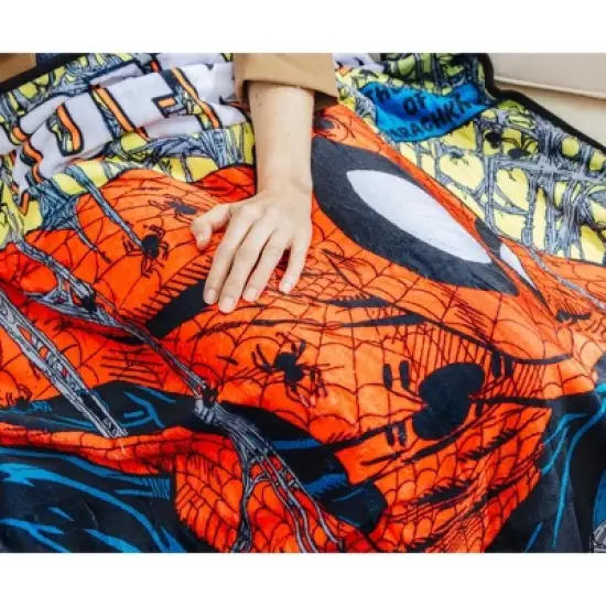 Surreal Entertainment Marvel Comics Spider-Man Comic Book Cover Fleece Throw Blanket | 45 x 60 Inches image {4}