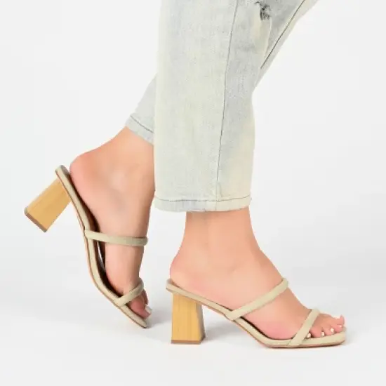 Journee Collection Womens Henrietta Tru Comfort Foam Open Square Toe Block Heel Sandals image {8}