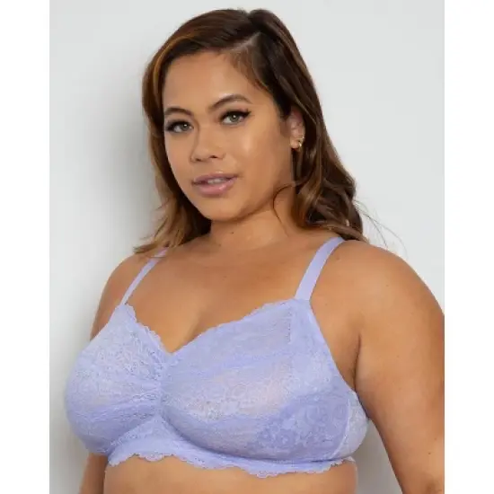Curvy Couture Women's Luxe Lace Wireless Bralette image {1}