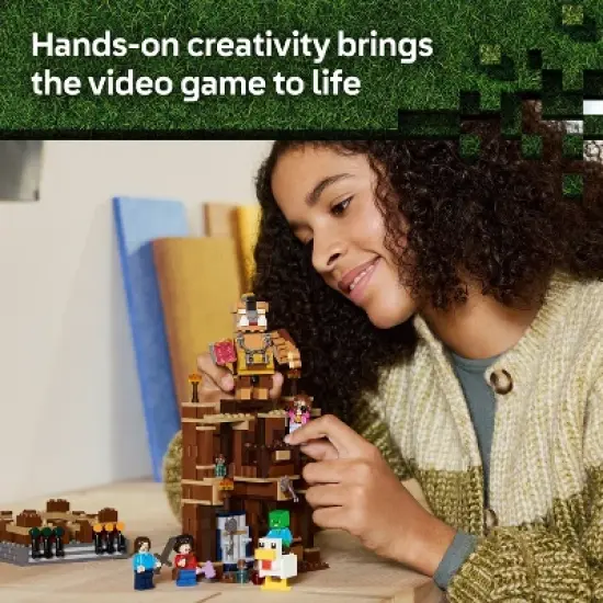 LEGO Minecraft Woodland Mansion Fighting Ring 21272 image {4}