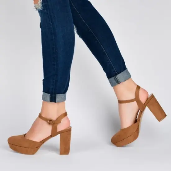 Journee Collection Womens Roslynn Almond Toe High Block Heel Pumps image {8}