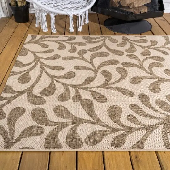 Vine All Over Indoor/Outdoor Area Rug - JONATHAN Y image {5}