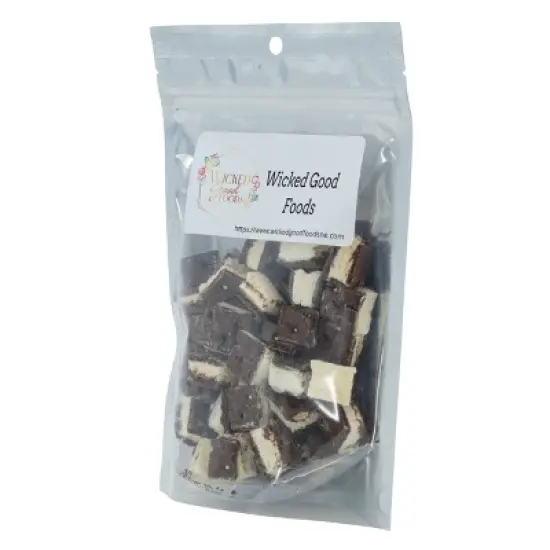 Wicked Good Foods Vanilla or Mint 3 oz Freeze Dried Ice Cream Sandwich Bites - Pack of 2 image {2}