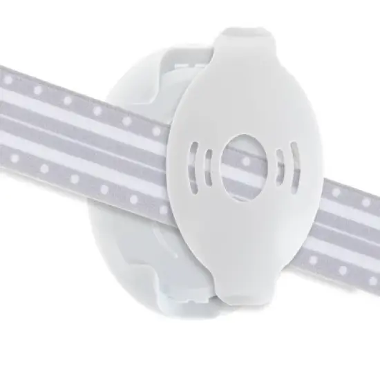 Nuby Baby Earmuffs with Travel Bag - White image {2}