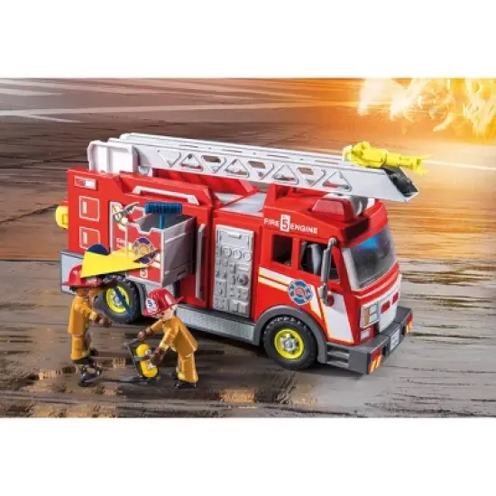 Playmobil Fire Truck image {10}