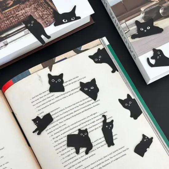 Wrapables Magnetic Black Cat Bookmarks, Page Marker, Foldable Cat Page Clips (Set of 24) image {2}
