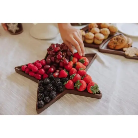 Toscana Star Shaped Serving Charcuterie Tray image {4}