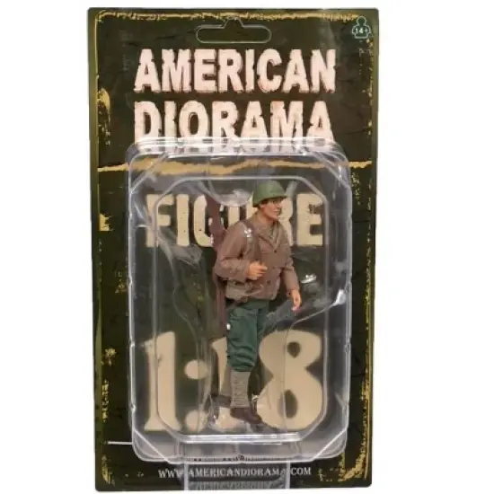 US Army WWII Figure I For 1:18 Scale Models by American Diorama image {5}