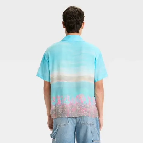 Men's Woven Resort Shirt - Original Use&trade; image {2}