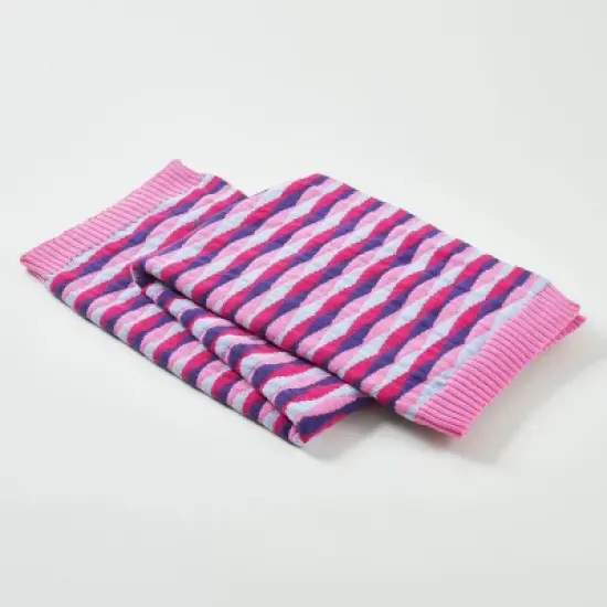 Prism Shell Knit Throw image {3}