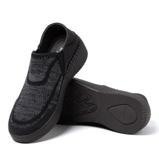 Dearfoams Women's Lee Knit Twin Gore Sneaker image {2}