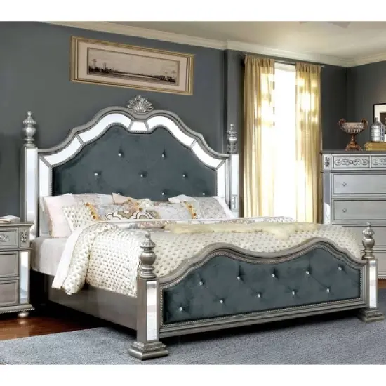 California King Divito Traditional Mirror Trim Bed Silver - HOMES: Inside + Out image {1}