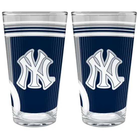 MLB New York Yankees 2pc Pint Glass Set image {1}